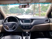 Bán ô tô Hyundai Accent sản xuất 2018, màu đen, giá 490tr