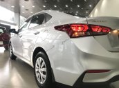 Cần bán Hyundai Accent sản xuất năm 2019, màu bạc, 425 triệu