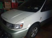 Cần bán xe Mitsubishi Chariot năm 1995, màu trắng, nhập khẩu  