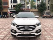 Bán Hyundai Santa Fe đời 2017, màu trắng còn mới