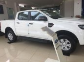 Bán Ford Ranger sản xuất 2019, màu trắng, nhập khẩu, sẵn xe, giao ngay