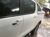 Bán Mazda BT 50 2017, màu trắng, nhập khẩu nguyên chiếc chính hãng