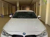 Cần bán BMW 3 Series 320i đời 2016, màu trắng, xe nhập chính hãng