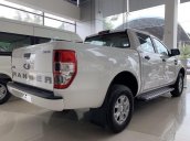 Ford Ranger XLS tặng gói quà tặng 35tr. Nhận xe ngay