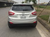 Bán xe Hyundai Tucson sản xuất 2014, màu bạc còn mới giá 670 triệu đồng