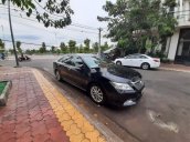 Bán xe Toyota Camry đời 2013, màu đen, nhập khẩu nguyên chiếc còn mới, 700 triệu