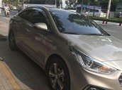 Cần bán lại xe Hyundai Accent đời 2018, màu vàng còn mới