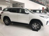 Cần bán Toyota Fortuner đời 2019, màu trắng