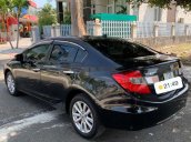 Cần bán gấp Honda Civic năm sản xuất 2014, màu đen còn mới