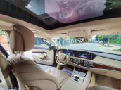 Cần bán lại xe Mercedes S class đời 2017, màu đen còn mới