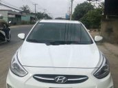 Bán xe Hyundai Accent sản xuất 2017, màu trắng, xe nhập còn mới