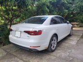 Cần bán Audi A4 đời 2017, màu trắng, xe nhập còn mới