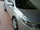 Cần bán lại xe Kia Cerato sản xuất năm 2010, màu bạc, nhập khẩu nguyên chiếc còn mới giá cạnh tranh