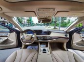 Cần bán lại xe Mercedes S class đời 2017, màu đen còn mới