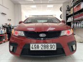 Bán xe Kia Cerato năm 2010, màu đỏ, nhập khẩu 