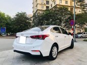 Cần bán lại xe Hyundai Accent đời 2018, màu trắng còn mới giá cạnh tranh