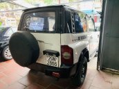 Bán xe Ssangyong Korando đời 2000, màu trắng, xe nhập. Bảo hiểm đầy đủ