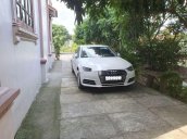 Cần bán Audi A4 đời 2017, màu trắng, xe nhập còn mới