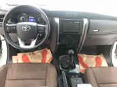 Cần bán Toyota Fortuner đời 2019, màu trắng