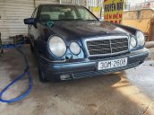 Bán ô tô Mercedes E230 đời 1997, nhập khẩu, màu xanh