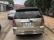 Cần bán gấp Toyota Innova năm 2007, màu vàng còn mới