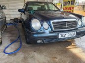 Bán ô tô Mercedes E230 đời 1997, nhập khẩu, màu xanh