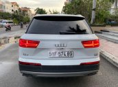 Bán xe Audi Q7 sản xuất năm 2016, màu trắng, nhập khẩu nguyên chiếc còn mới