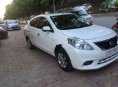 Cần bán xe Nissan Sunny năm 2017, màu trắng còn mới