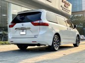 Cần bán nhanh chiếc xe Toyota Sienna, sản xuất 2018, giá tốt nhất