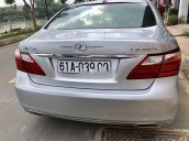 Cần bán gấp Lexus LS năm sản xuất 2010, màu bạc còn mới