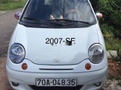 Cần bán xe Daewoo Matiz sản xuất 2007, màu trắng còn mới, giá tốt