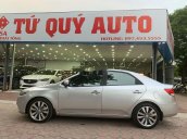 Cần bán Kia Cerato năm sản xuất 2009, màu bạc, nhập khẩu nguyên chiếc còn mới, giá tốt