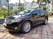 Bán nhanh chiếc xe Toyota Venza đời 2010, màu đen, giá hấp dẫn