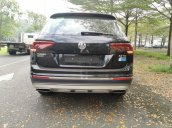 Tiguan Allspace giảm giá mạnh mùa dịch, thời điểm đặt mua xe tốt nhất