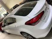 Bán Kia Cerato 1.6 AT năm sản xuất 2016, màu trắng chính chủ