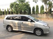 Bán ô tô Toyota Innova đăng ký 2010, màu bạc nhập khẩu nguyên chiếc giá chỉ 355 triệu đồng