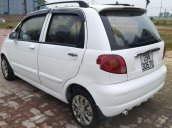 Cần bán lại xe Daewoo Matiz đời 2007, màu trắng còn mới 