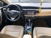 Cần bán gấp Toyota Corolla Altis năm 2016, màu bạc