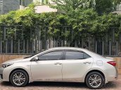 Cần bán gấp Toyota Corolla Altis năm 2016, màu bạc