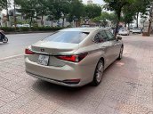 Cần bán lại xe Lexus ES 250 sản xuất năm 2019, xe nhập