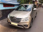 Cần bán lại xe Toyota Innova 2.0E năm 2016, màu vàng, số sàn