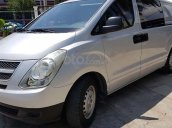 Bán Hyundai Grand Starex 2.4 MT đời 2009, màu bạc, nhập khẩu