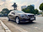 Bán xe Mercedes E200 đời 2013, màu nâu