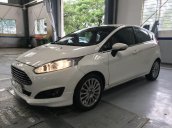 Bán Ford Fiesta năm 2014, màu trắng còn mới