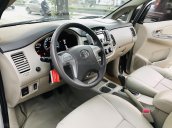 Cần bán xe Toyota Innova 2.0 G số tự động, đời 2014, màu bạc, giá tốt