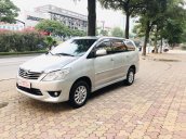 Cần bán xe Toyota Innova 2.0 G số tự động, đời 2014, màu bạc, giá tốt