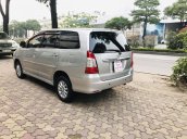 Cần bán xe Toyota Innova 2.0 G số tự động, đời 2014, màu bạc, giá tốt