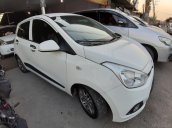 Cần bán lại xe Hyundai Grand i10 sản xuất 2015, màu trắng xe gia đình giá chỉ 245 triệu đồng