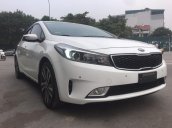 Kia Cerato 1.6AT sản xuất 2017, màu trắng, giá cạnh tranh