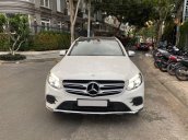 MBA Auto - Bán xe Mercedes GLC300 AMG Model 2018 - Trả trước 650 triệu nhận xe ngay